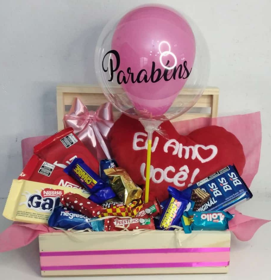 CESTA SABOROSOS CHOCOLATES PARA ELA