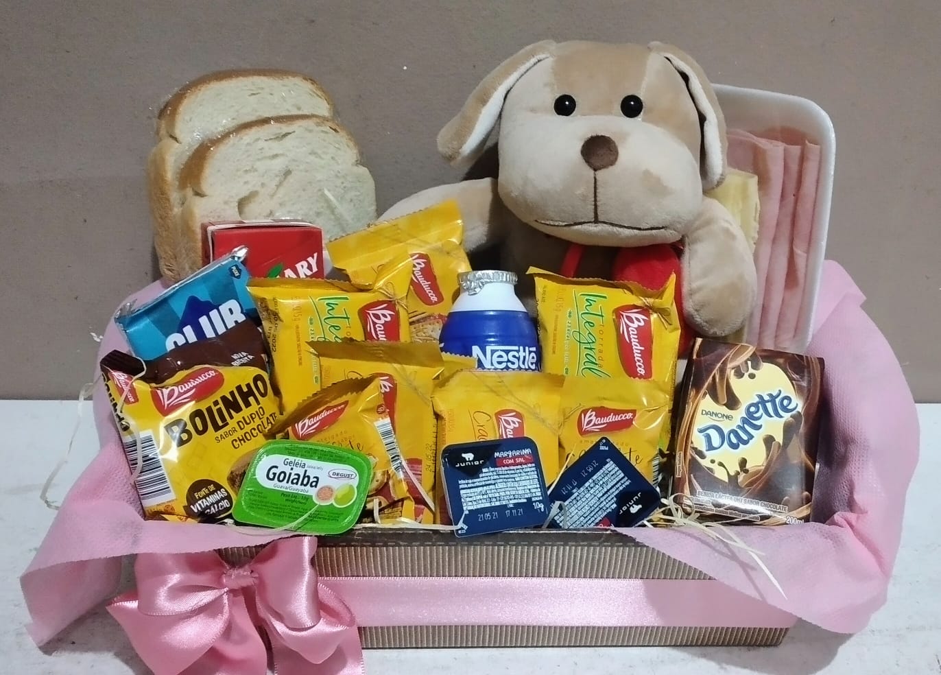 CESTA COM PELUCIA MEU SONHO � VOC�